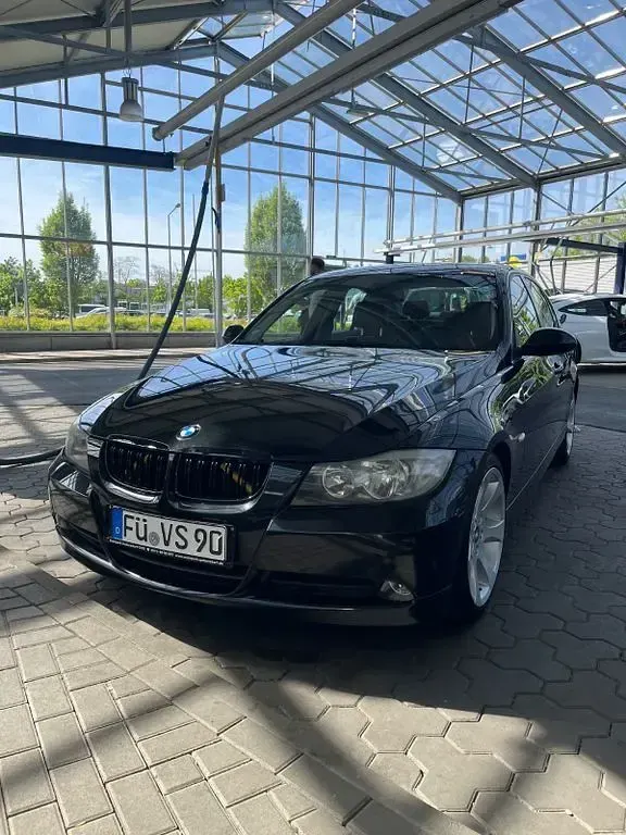 Brugt BMW 325 218 HK (160 kW) 2005 Sort Sedan
