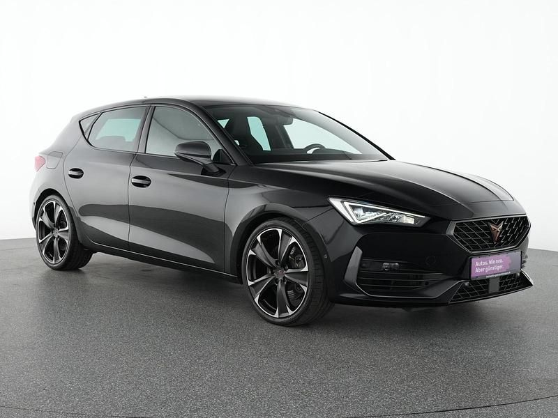 Gebraucht Cupra Leon VZ 300 PS (220 kW) 2022 Mitternachtsschwarz Limousine
