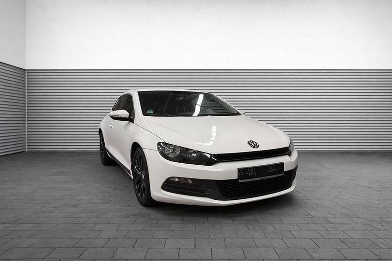 Gebraucht VW Scirocco 160 PS (117 kW) 2011 Weiß Coupé