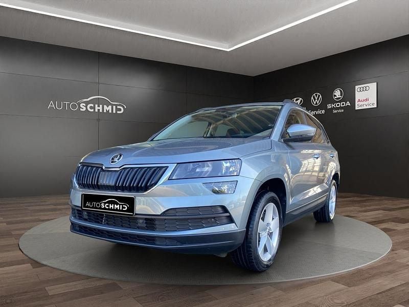 Business grau metallic Gebraucht 2018 Skoda Karoq Ambition SUV | 19.890 € (Superpreis) - Bild 1/4