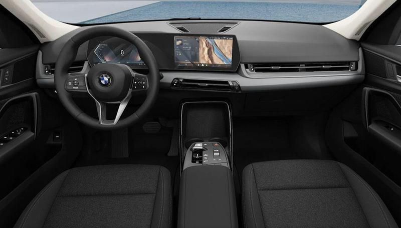 Ny BMW X1 136 HK (100 kW) 2025 Sort SUV