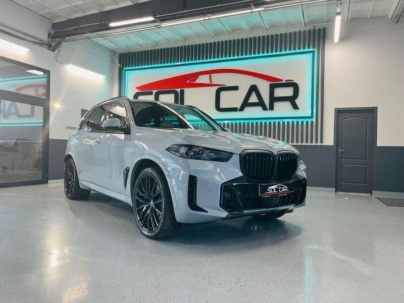 Grau Gebraucht 2024 BMW X5 M Sport SUV | 95.188 € (Superpreis) - Bild 1/4