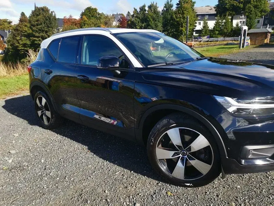 Gebraucht Volvo XC40 Momentum 247 PS (181 kW) 2018 Schwarz SUV