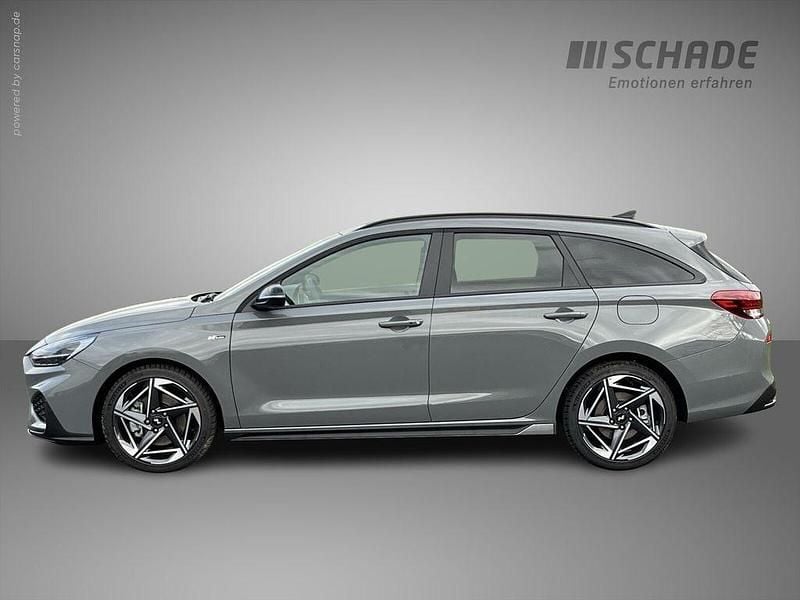 Neu Hyundai i30 N Line 140 PS (102 kW) 2025 Grau Kombi