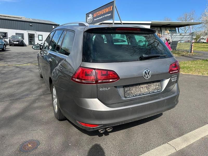 Gebraucht VW Golf VII Highline 150 PS (110 kW) 2017 Grau Kombi