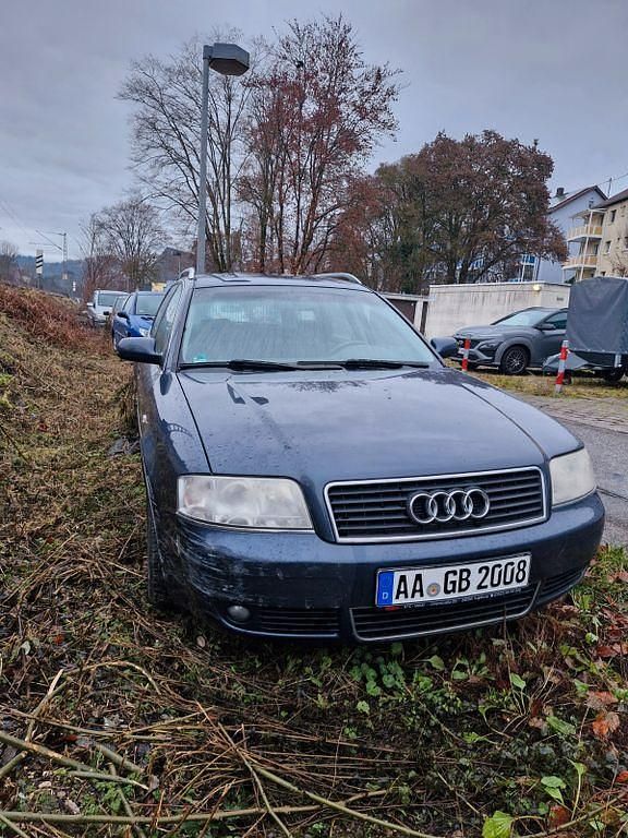 Blau Gebraucht 2005 Audi A6 Kombi | 1.000 € (Superpreis) - Bild 1/4