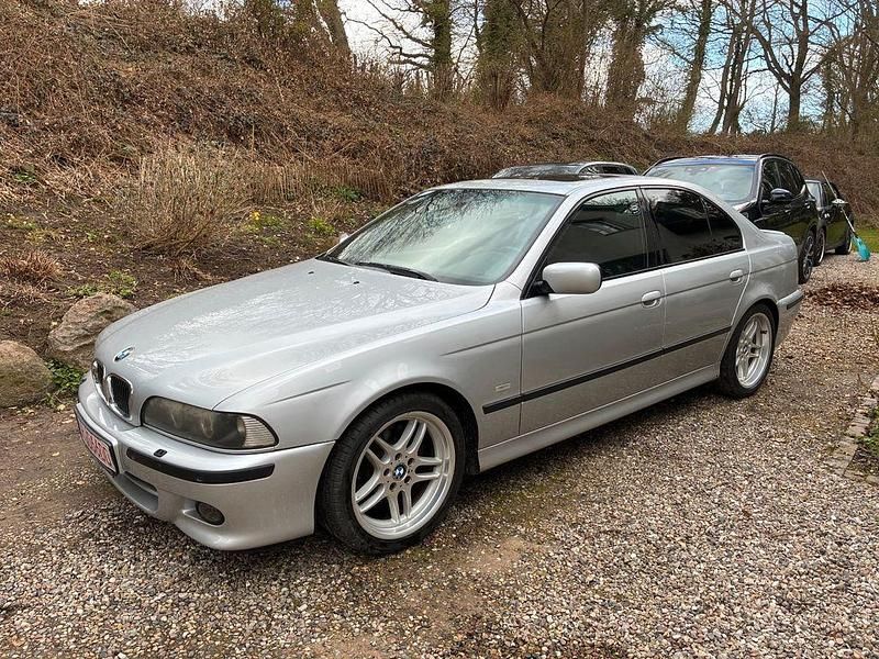Gebraucht BMW 540 M Sport 286 PS (210 kW) 2002 Silber Limousine