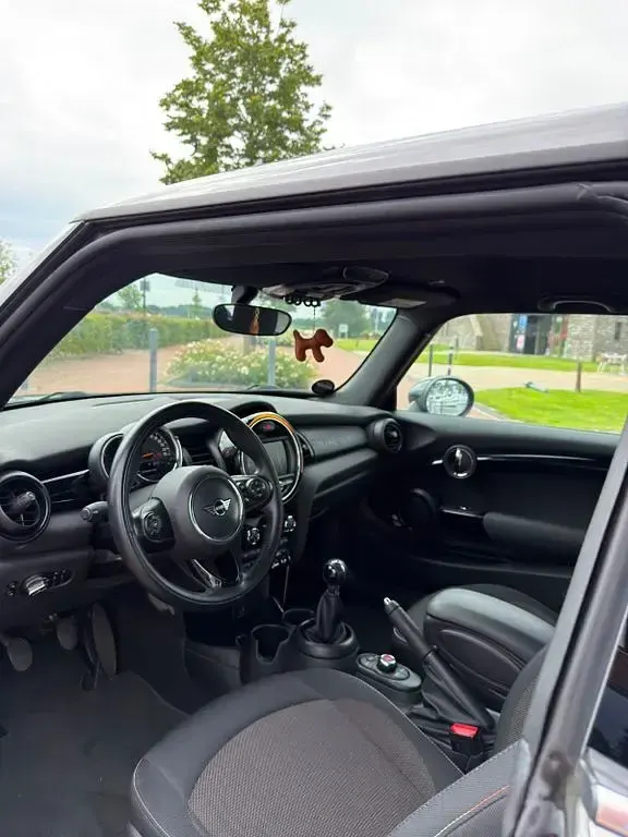 Gebraucht Mini ONE 102 PS (75 kW) 2020 Grau Kleinwagen