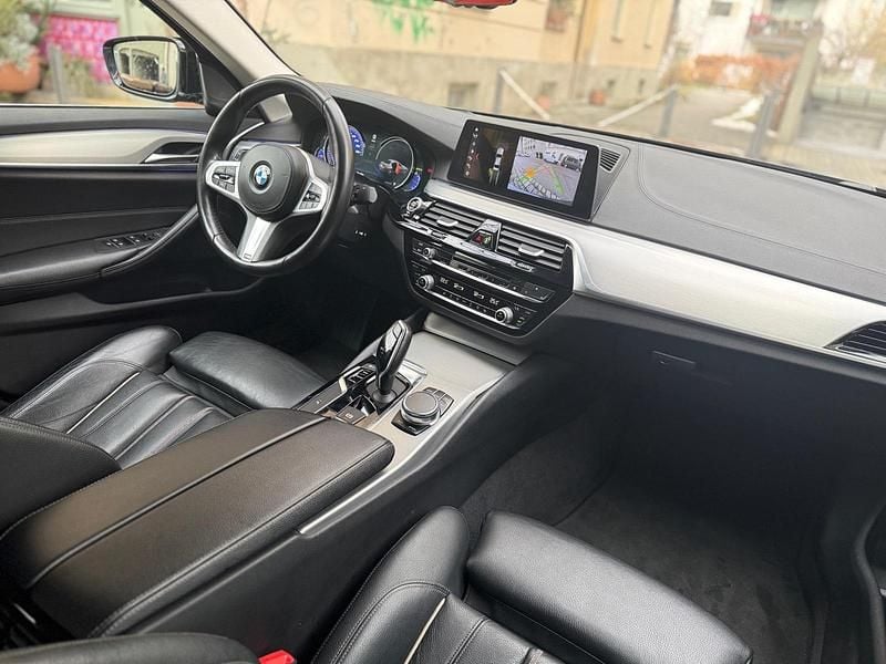 Gebraucht BMW 540 340 PS (250 kW) 2018 Grau Limousine
