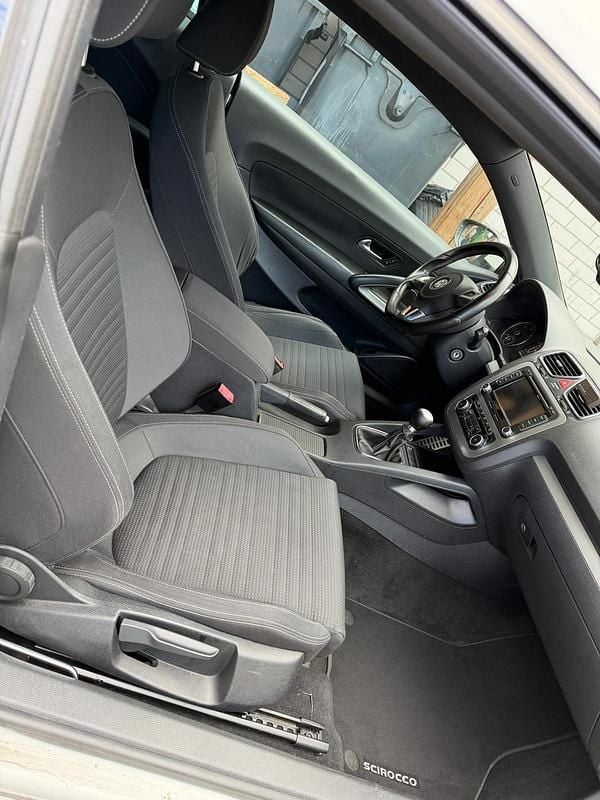 Usata VW Scirocco 140 CV (102 kW) 2010 Bianco Coupé