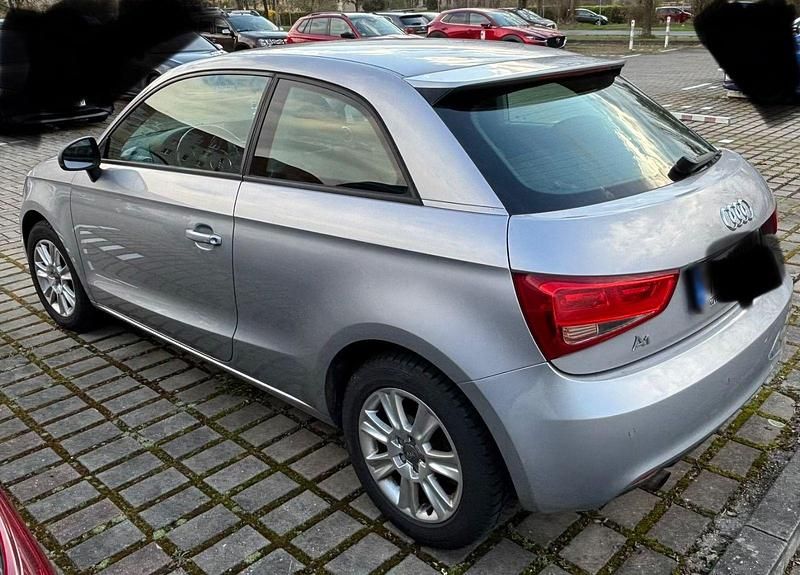 Gebraucht Audi A1 Ambition 86 PS (63 kW) 2014 Silber Kleinwagen
