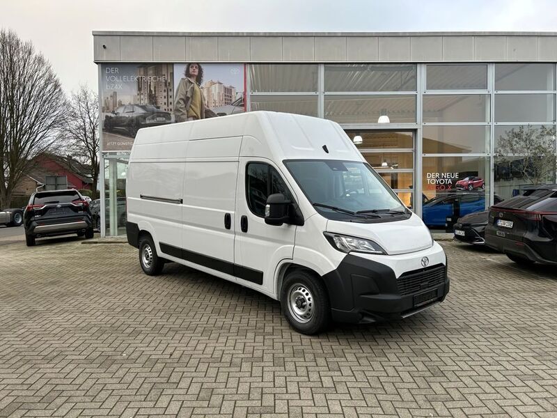 Weiss Neu 2024 Toyota Proace Van | 33.490 € (Superpreis) - Bild 1/4