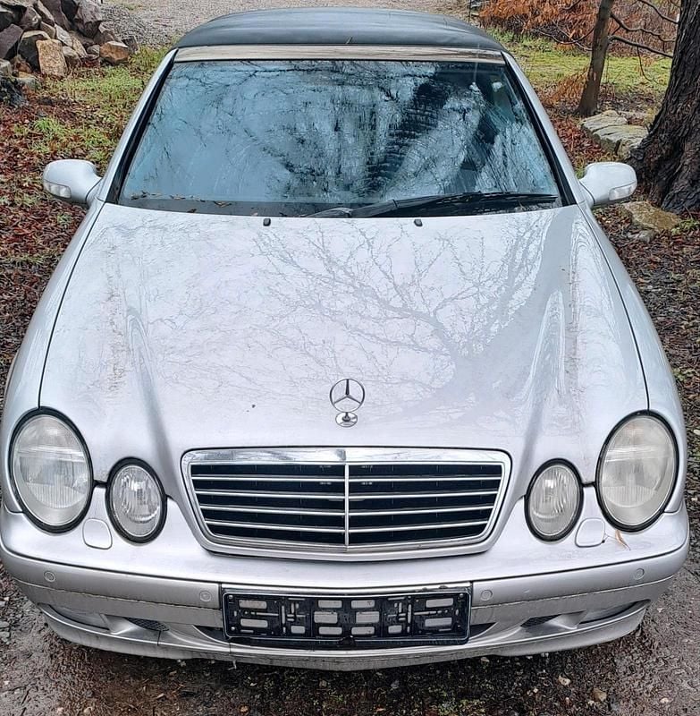 Gebraucht Mercedes CLK320 Avantgarde 217 PS (159 kW) 2001 Silber Cabrio