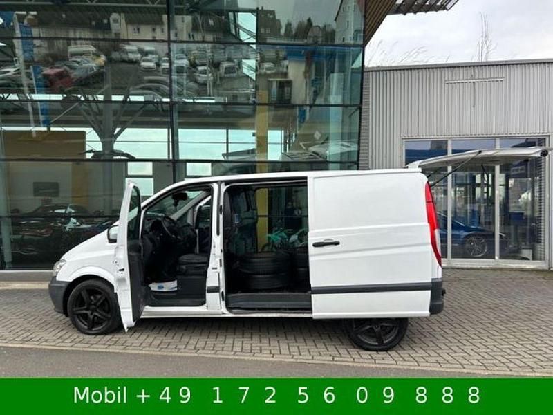 Arktikweiss Gebraucht 2014 Mercedes Vito Van / Kleinbus | 8.000 € (Superpreis) - Bild 1/4