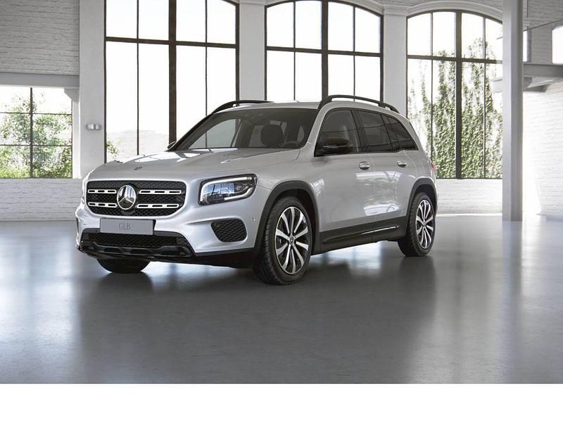 Digitalweiß Gebraucht 2021 Mercedes GLB220 Night SUV | 34.449 € (Fairer Preis) - Bild 1/4