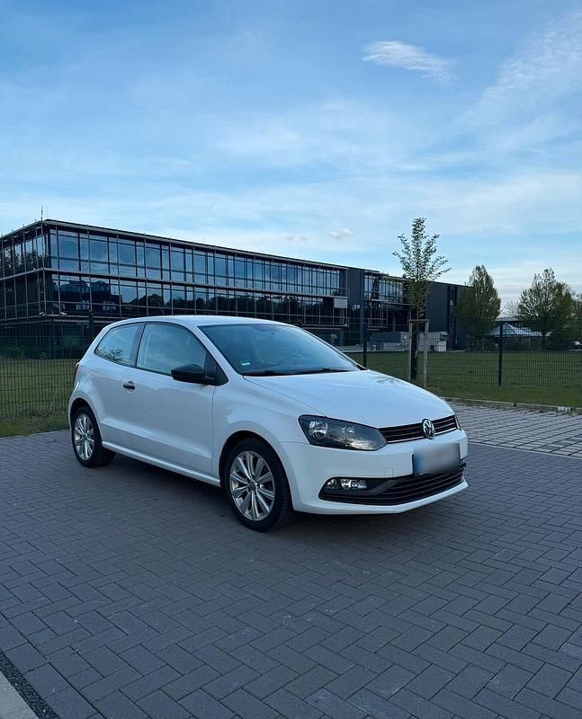 Usado VW Polo 60 HP (44 kW) 2016 Branco Citadino