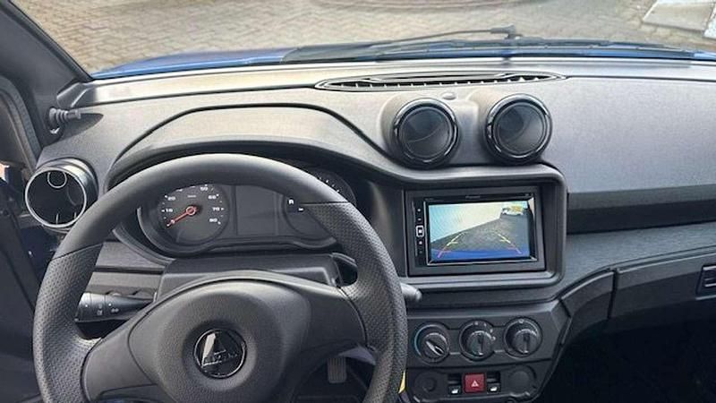 Nowe Aixam Crossline Pack 2025 Niebieski Hatchback