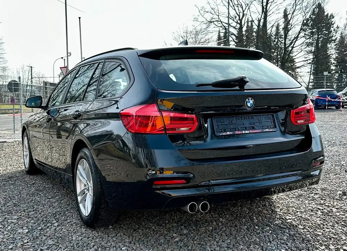 Gebraucht BMW 320 190 PS (139 kW) 2018 Schwarz Kombi