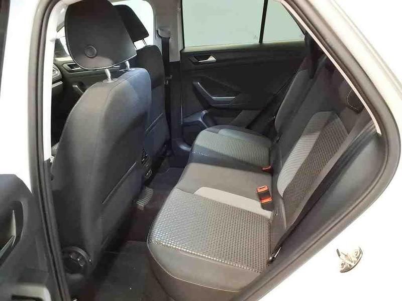 Gebraucht VW T-Roc Active 110 PS (80 kW) 2022 Weiß SUV