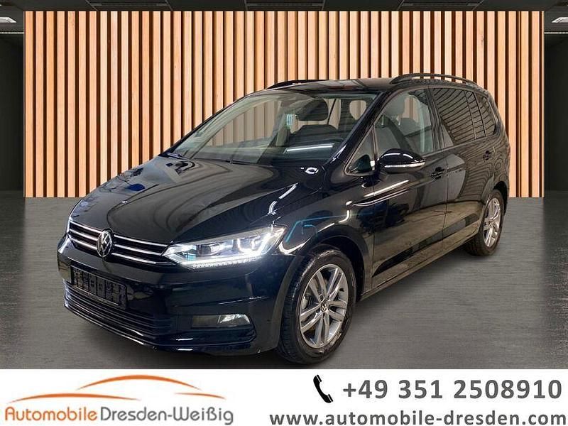 Schwarz Gebraucht 2025 VW Touran Van / Kleinbus | 31.980 € (Guter Preis) - Bild 1/4