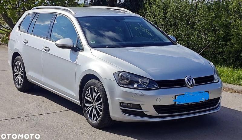 Silber Gebraucht 2016 VW Golf VII Allstar Kombi | 8.800 € (Etwas zu teuer) - Bild 1/4