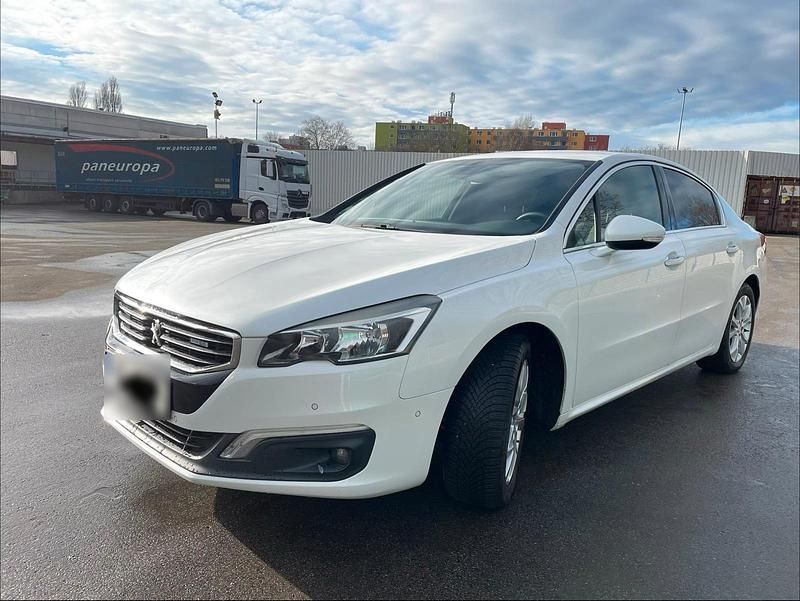 Gebraucht Peugeot 508 120 PS (88 kW) 2016 Weiß Limousine