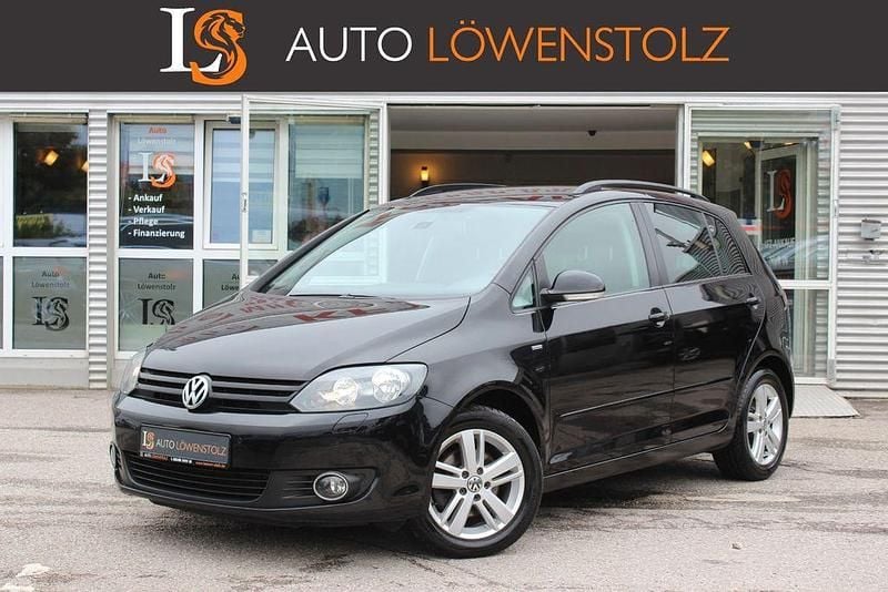 Schwarz Gebraucht 2013 VW Golf VII Match Limousine | 8.490 € (Guter Preis) - Bild 1/4