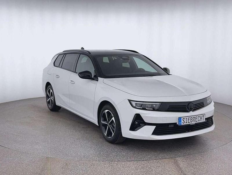 Neu Opel Astra 131 PS (96 kW) 2026 Weiß Kombi