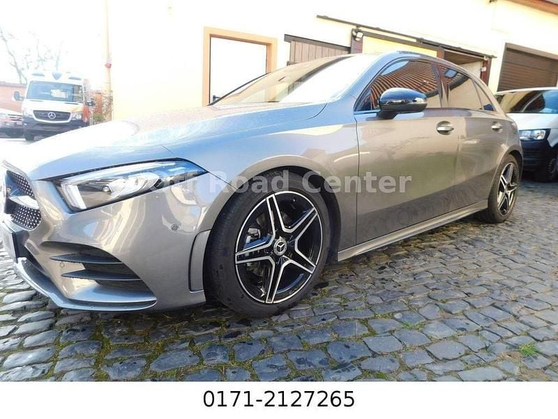 Gebraucht Mercedes A200 AMG 163 PS (119 kW) 2018 Grau Limousine