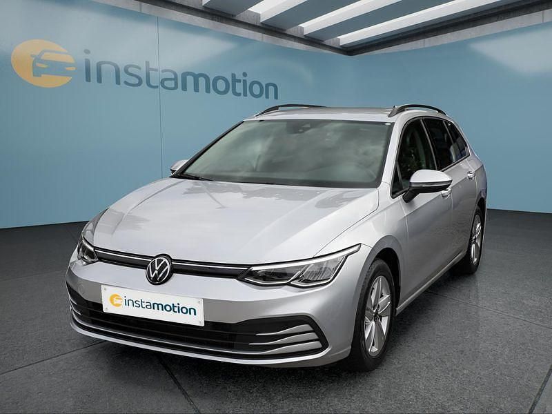 Silber Gebraucht 2023 VW Golf VIII Kombi | 23.349 € (Fairer Preis) - Bild 1/4