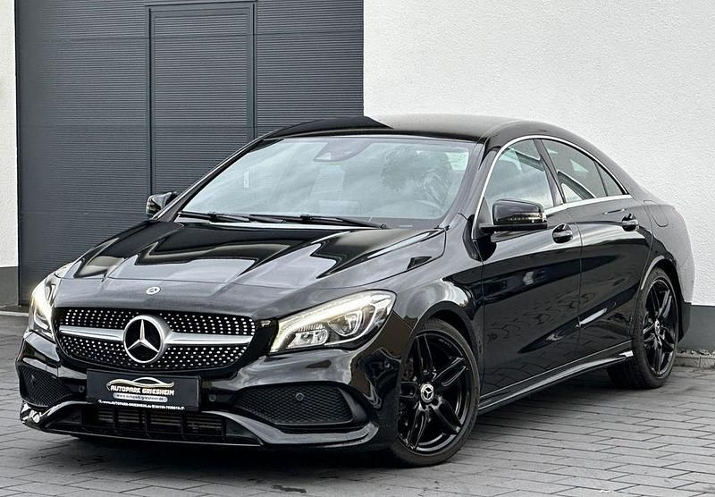 Schwarz Gebraucht 2017 Mercedes CLA180 AMG line Limousine | 21.700 € (Teuer) - Bild 1/4