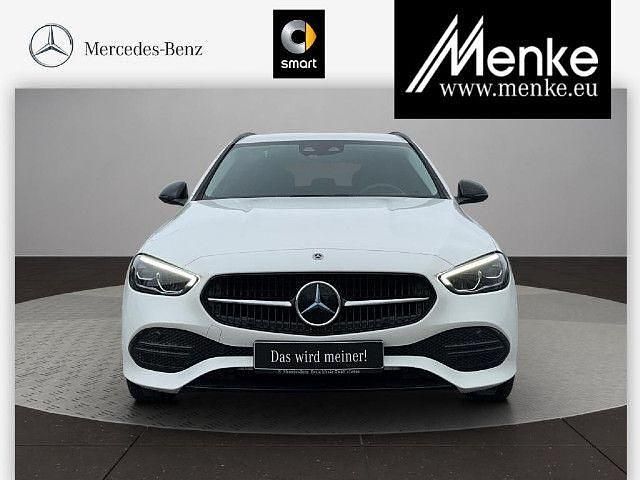 Gebraucht Mercedes C200 Avantgarde 163 PS (119 kW) 2022 Weiß Kombi