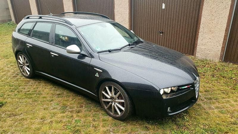 Schwarz Gebraucht 2008 Alfa Romeo 159 Ti Kombi | 4.980 € (Fairer Preis) - Bild 1/4