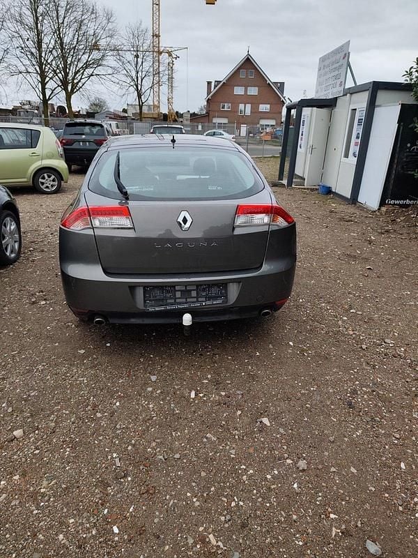 Gebraucht Renault Laguna III 150 PS (110 kW) 2007 Violet Limousine