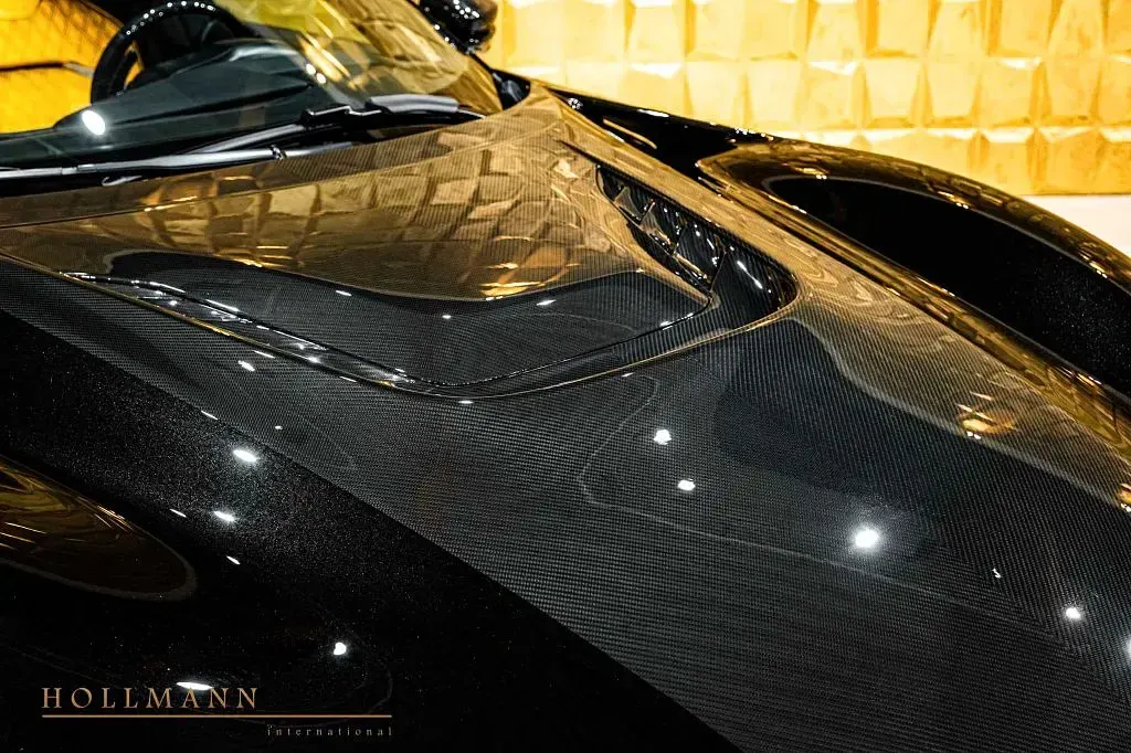 Neu Ferrari Purosangue 725 PS (533 kW) 2025 Schwarz SUV