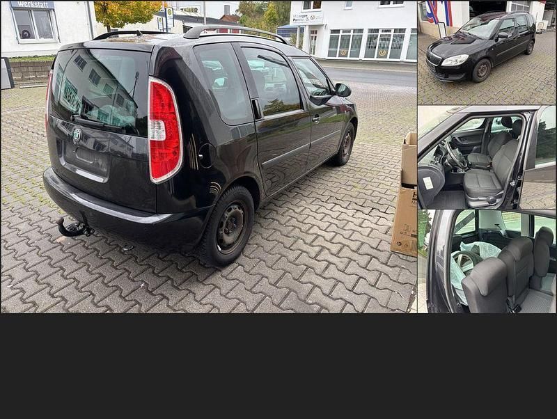Schwarz Gebraucht 2012 Skoda Roomster Kombi | 4.488 € (Fairer Preis) - Bild 1/4