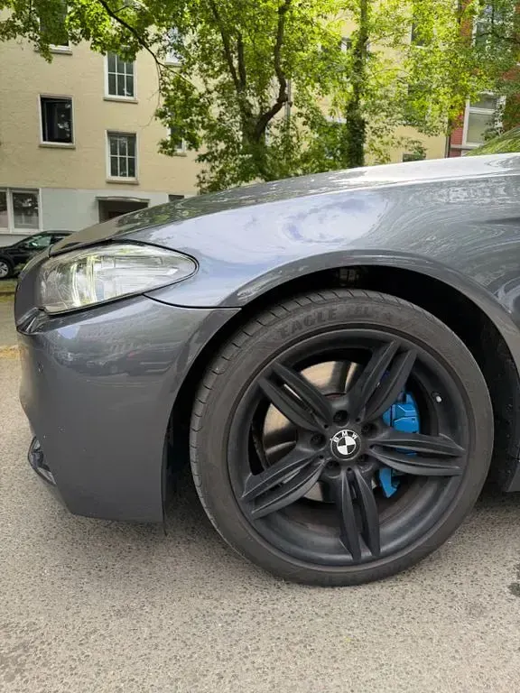 Gebraucht BMW 530 M Sport 258 PS (189 kW) 2016 Grau Limousine