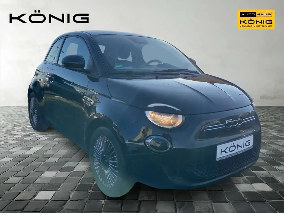Gebraucht Fiat 500e 86 kW (118 PS) 2023 Schwarz Kleinwagen