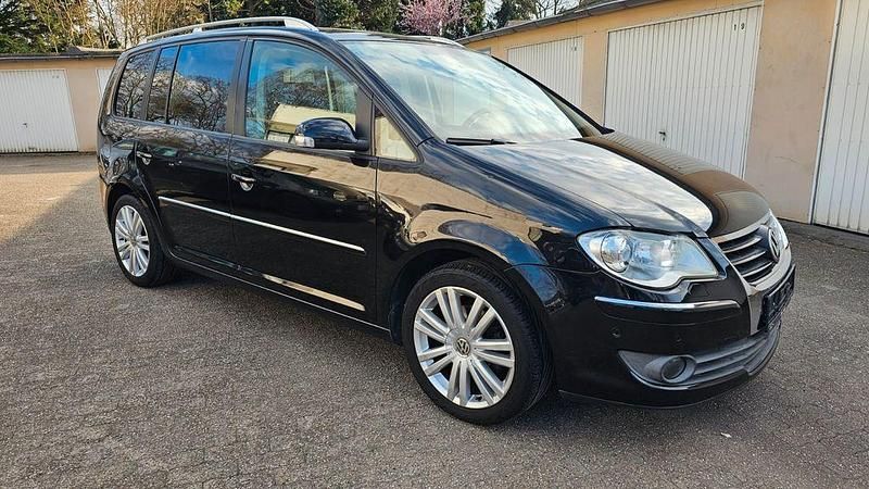 Gebraucht VW Touran Highline 140 PS (102 kW) 2007 Schwarz Van / Kleinbus