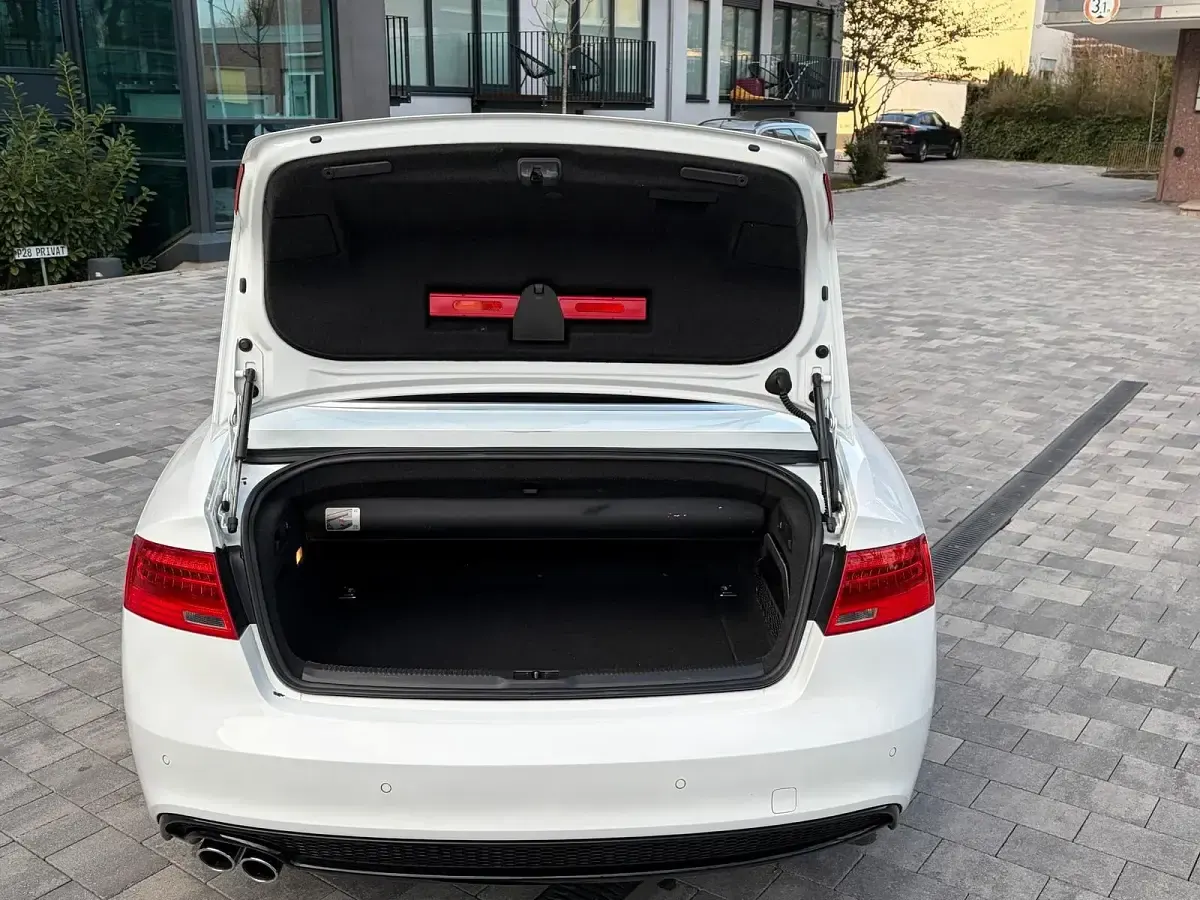 Gebraucht Audi A5 Cabriolet 190 PS (139 kW) 2016 Weiß Cabrio