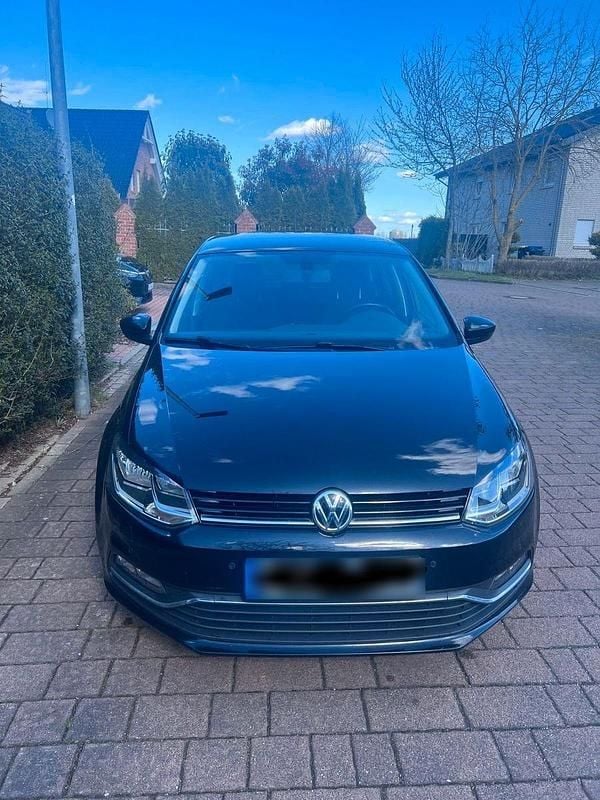 Gebraucht VW Polo Comfortline 75 PS (55 kW) 2016 Schwarz Kleinwagen