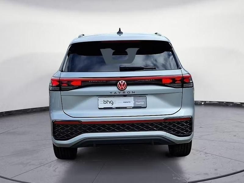 Gebraucht VW Tayron R-line 193 PS (141 kW) 2026 Silber SUV