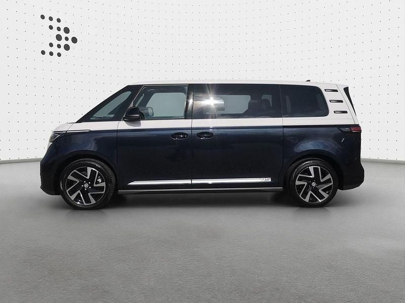 Neu VW ID. Buzz Pro 210 kW (286 PS) 2026 Candyweiß/ starlight blue met Van / Kleinbus
