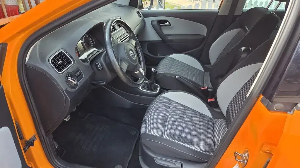 Gebraucht VW Polo Cross 86 PS (63 kW) 2011 Orange Kleinwagen
