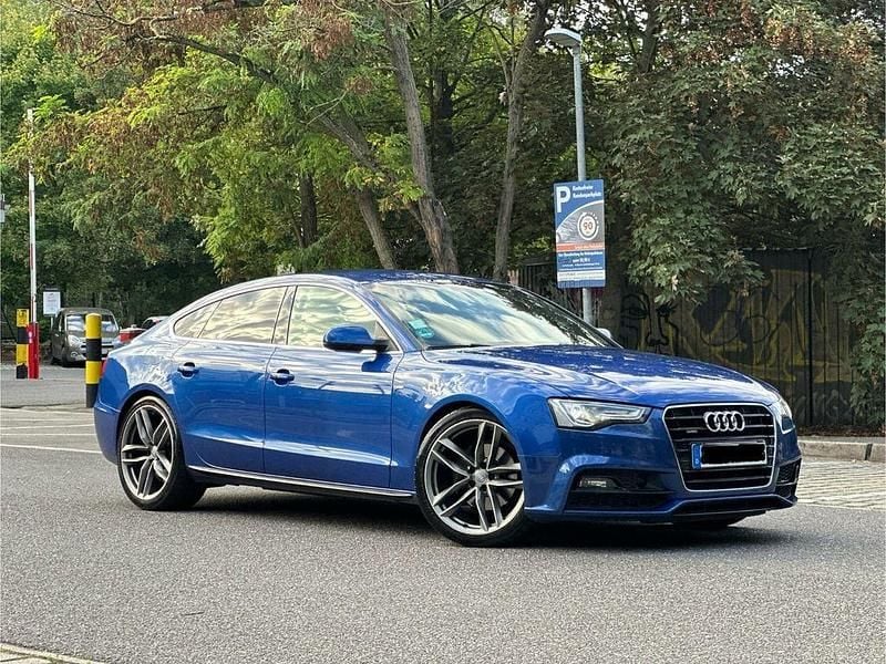 Blau Gebraucht 2016 Audi A5 S-Line Coupé | 15.999 € (Superpreis) - Bild 1/4