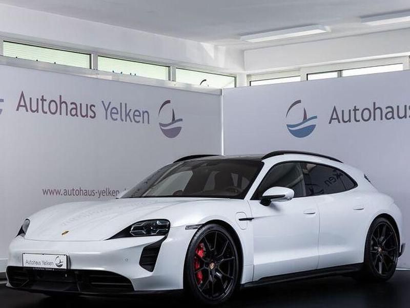 Gebraucht Porsche Taycan 323 kW (440 PS) 2023 Weiss Limousine