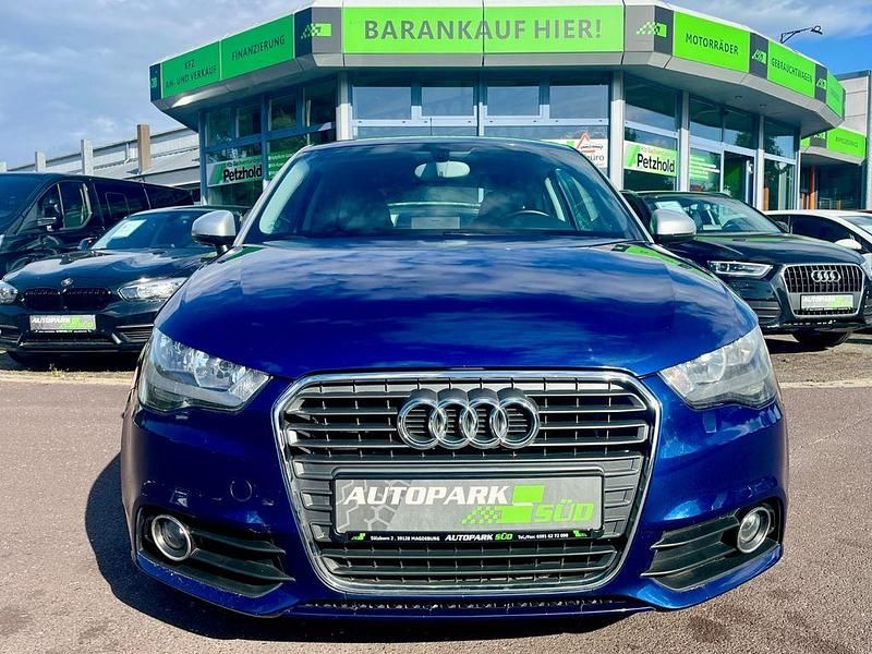 Blau Gebraucht 2011 Audi A1 Attraction Kleinwagen | 5.490 € (Guter Preis) - Bild 1/4