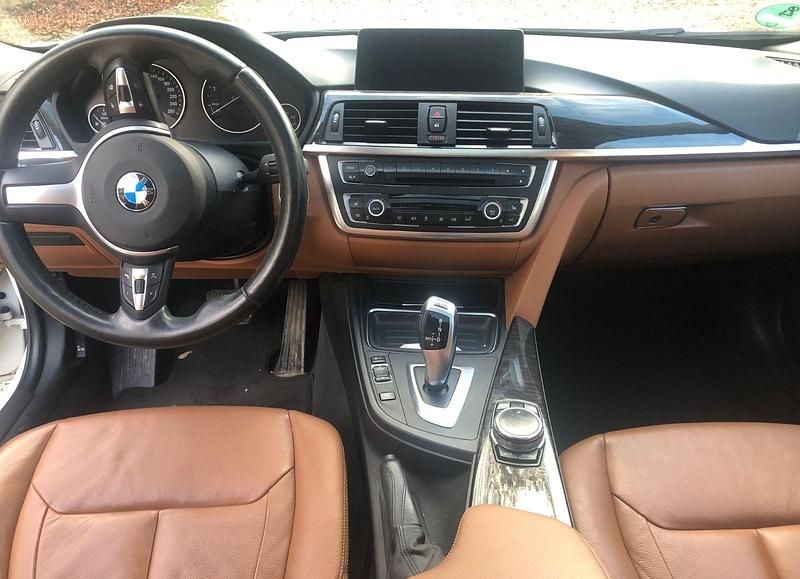 Gebraucht BMW 320 184 PS (135 kW) 2013 Weiß Kombi