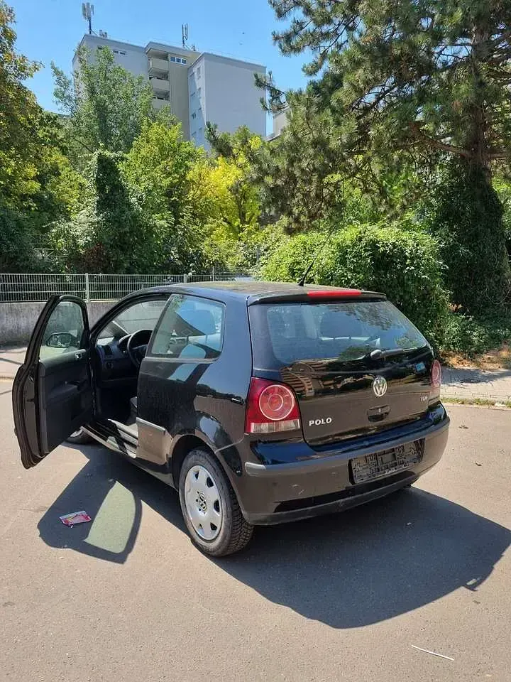 Gebraucht VW Polo Comfortline 80 PS (58 kW) 2009 Schwarz Kleinwagen