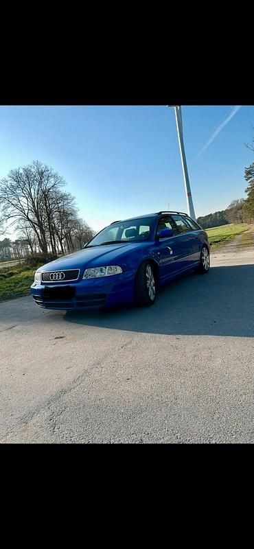 Gebraucht Audi S4 265 PS (194 kW) 2000 Blau Kombi